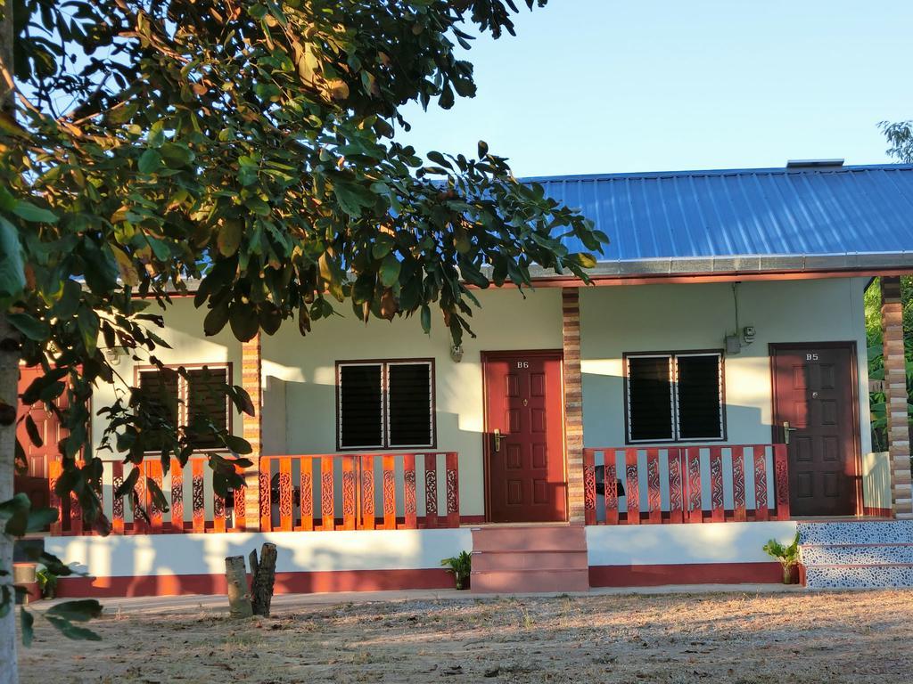 Eidi Homestay Nong Kung Si Buitenkant foto